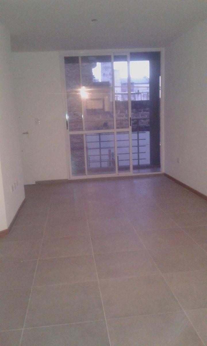 Departamentos monoambientes y de un dormitorio - Suipacha y Córdoba — foto 12