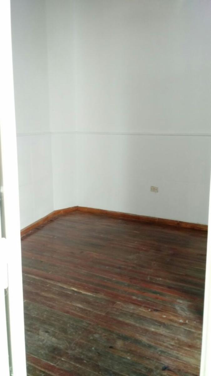 Departamento pasillo - OPORTUNIDAD - Barrio Parque