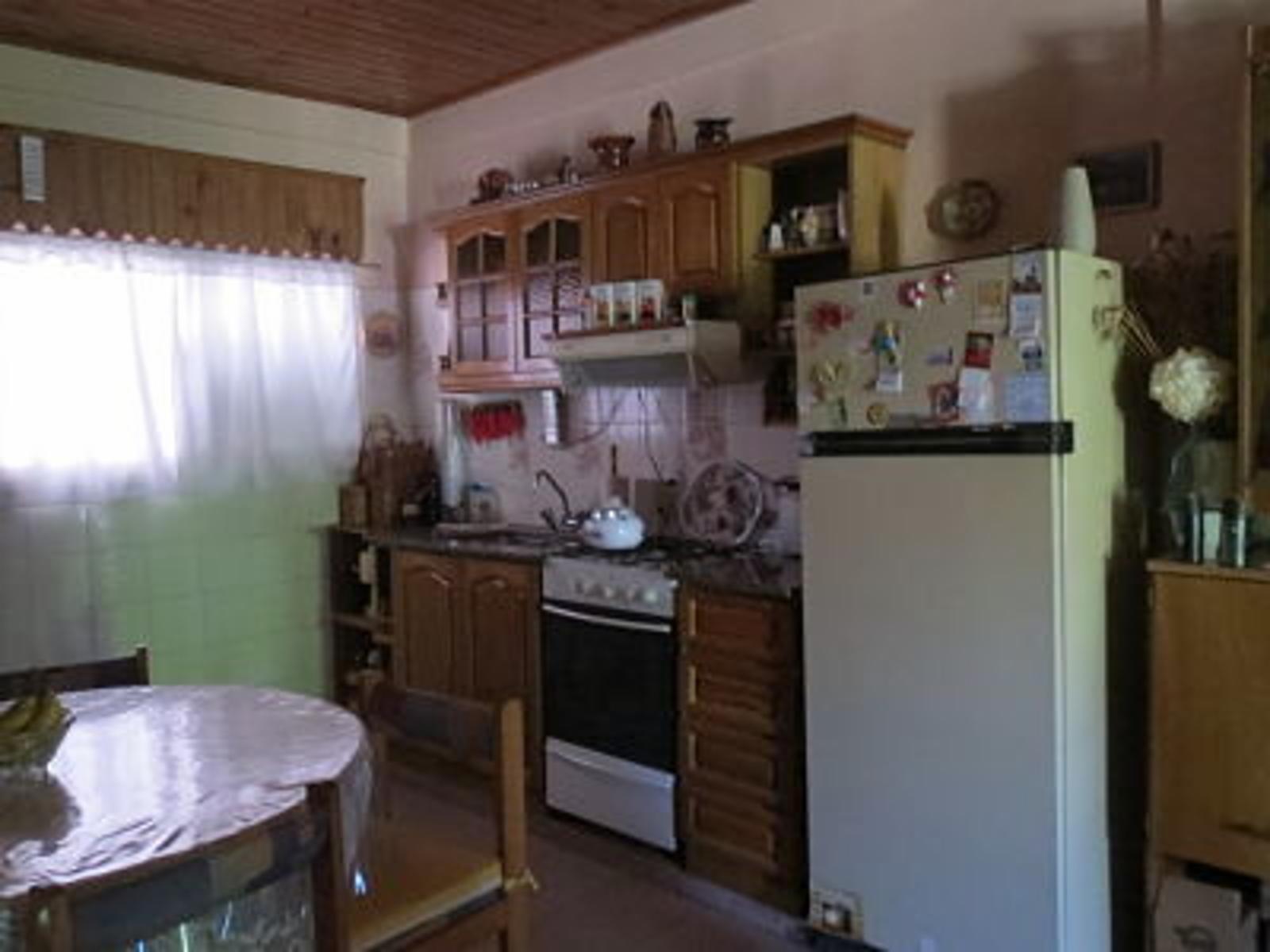 Varela Casa Barrio Berreymundo 3 Dormitorios, Garaje, Jardín. — foto 3