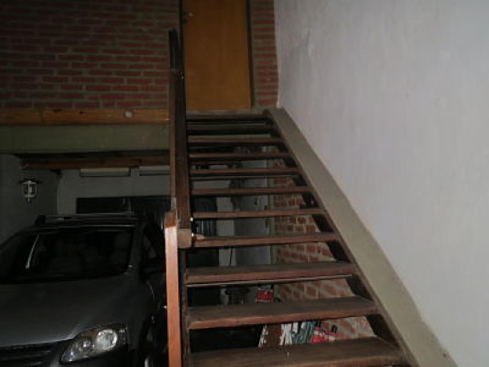 Varela Casa Barrio Berreymundo 3 Dormitorios, Garaje, Jardín. — foto 11