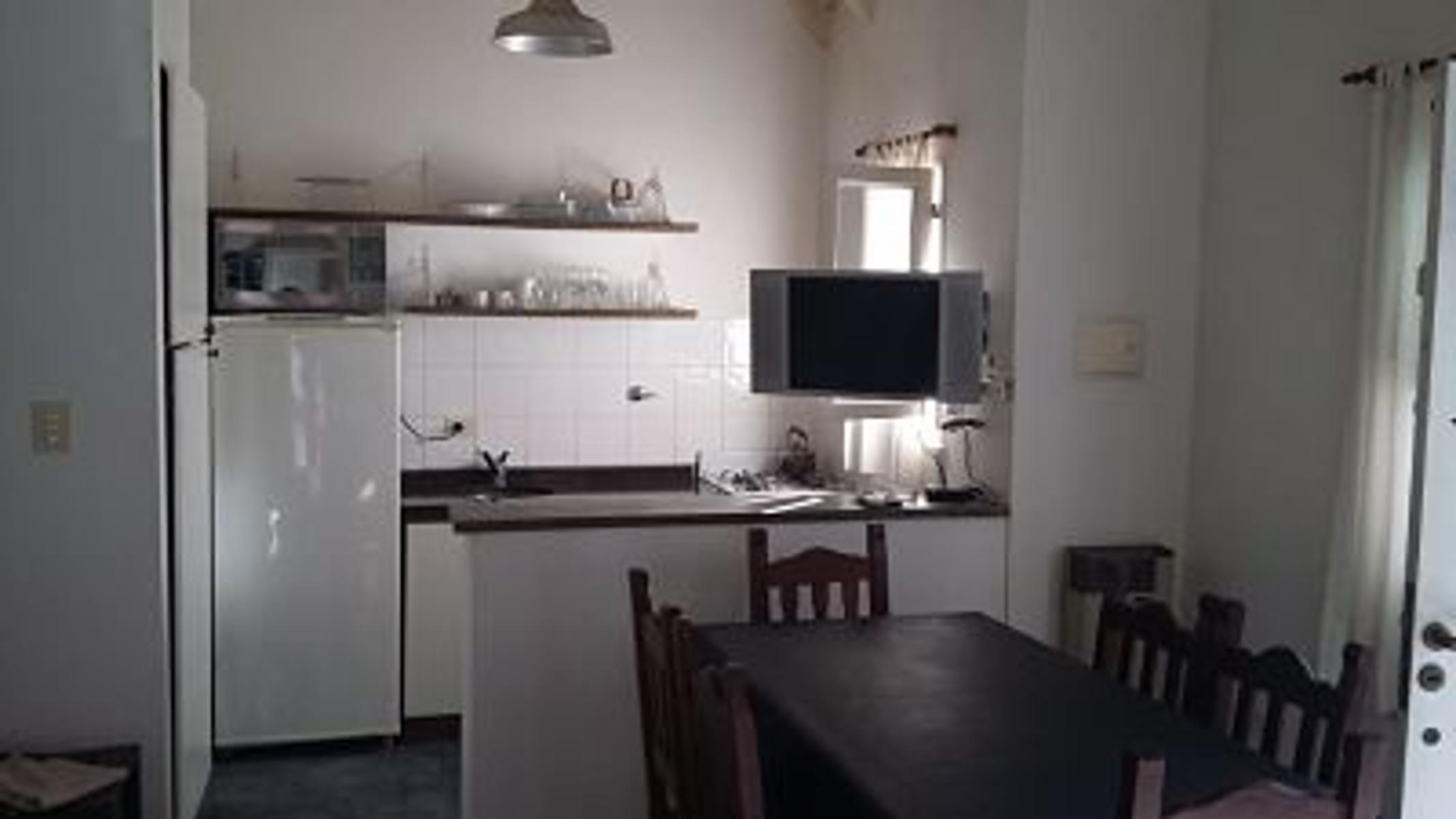 Ostende Casas ideal para renta por alquiler temporal o Permanente. Posibilidad Permuta - 3
