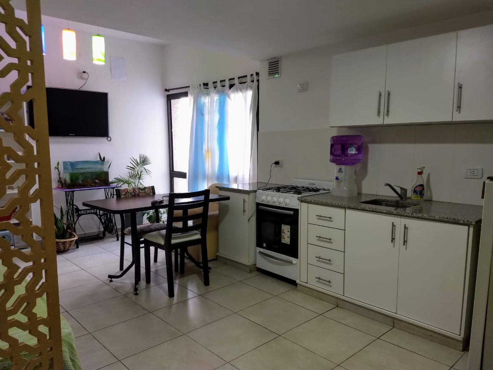 Dpto. Berazategui Céntrico Luminoso Amplia vista Financiación — foto 4