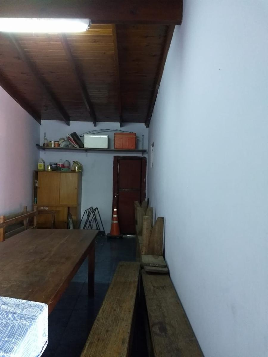 Barrio Santa Rosa Casa con Cochera Patio Próximo Transporte — foto 4