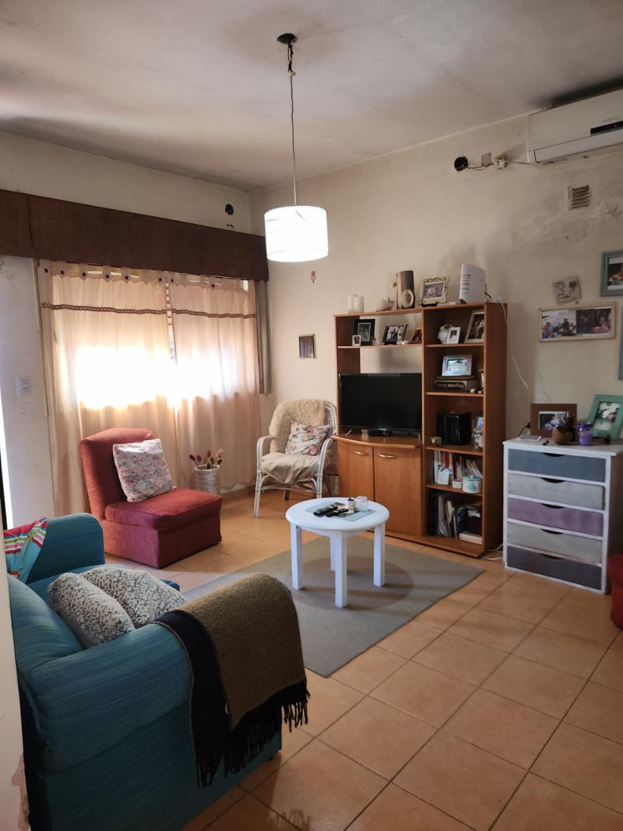 Casa 2 Dormitorios Gdor. Costa Posibilidad Ampliación en PA