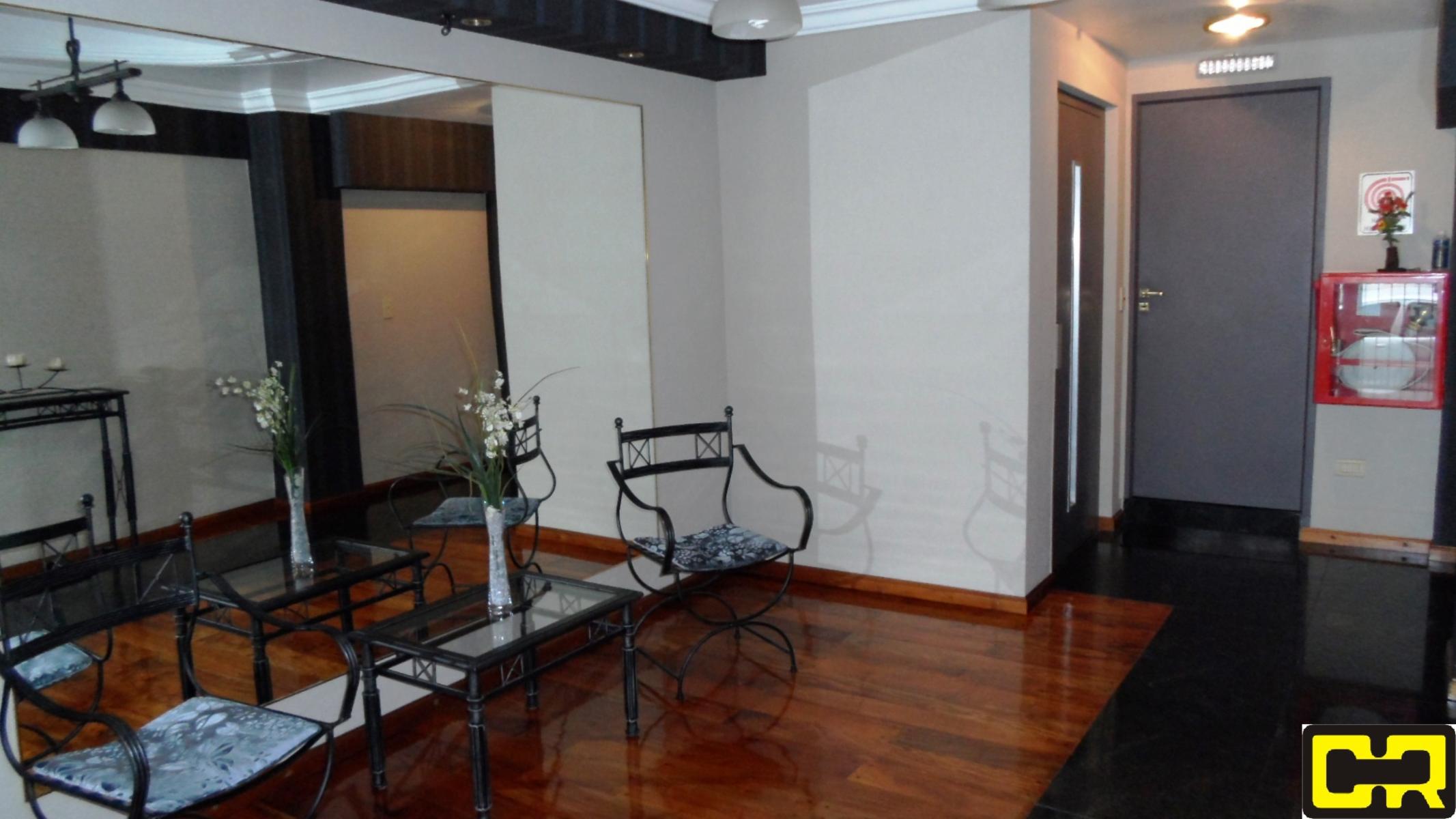 Magnifico piso de 5 ambientes con cochera cubierta y cuatro baños. — foto 6