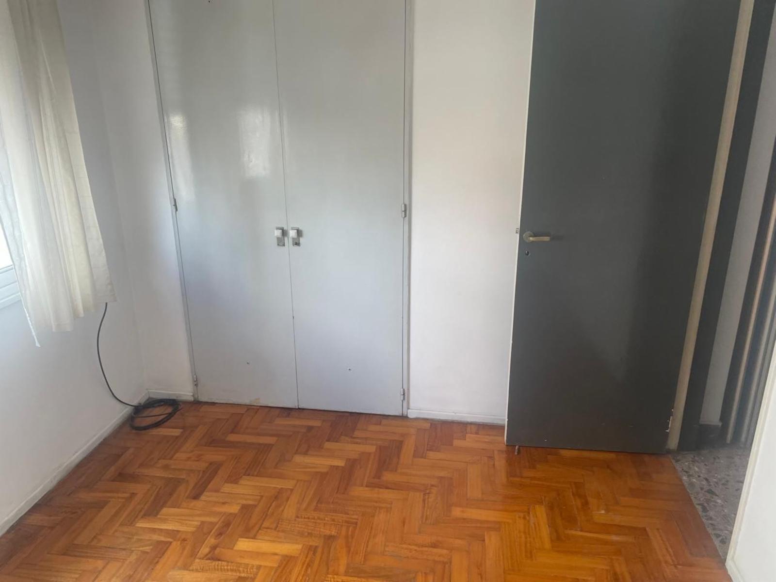 Departamento de 3 ambientes al frente con balcon super luminoso. — foto 6