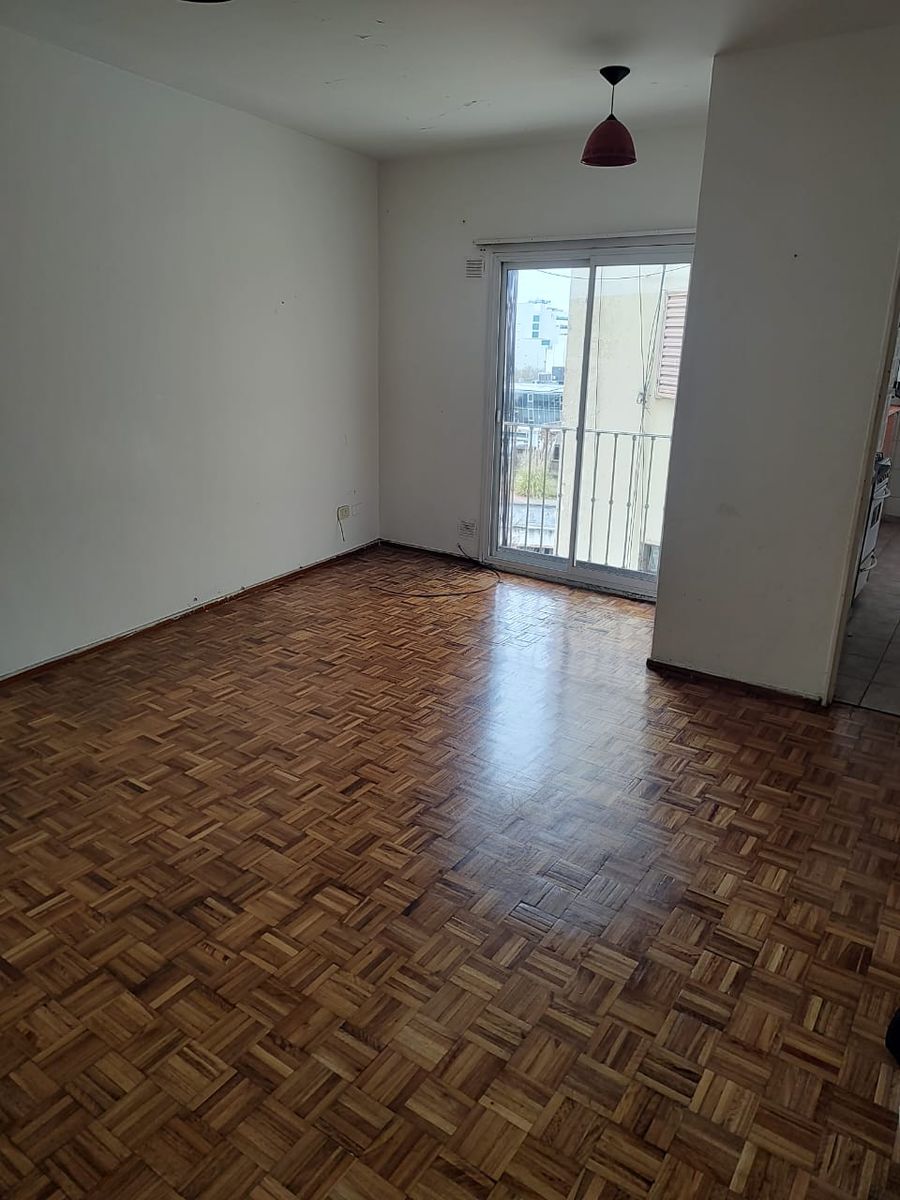 Imperdible departamento dos ambientes en Boedo. — foto 11
