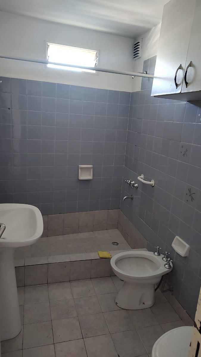 Imperdible departamento dos ambientes en Boedo. — foto 12