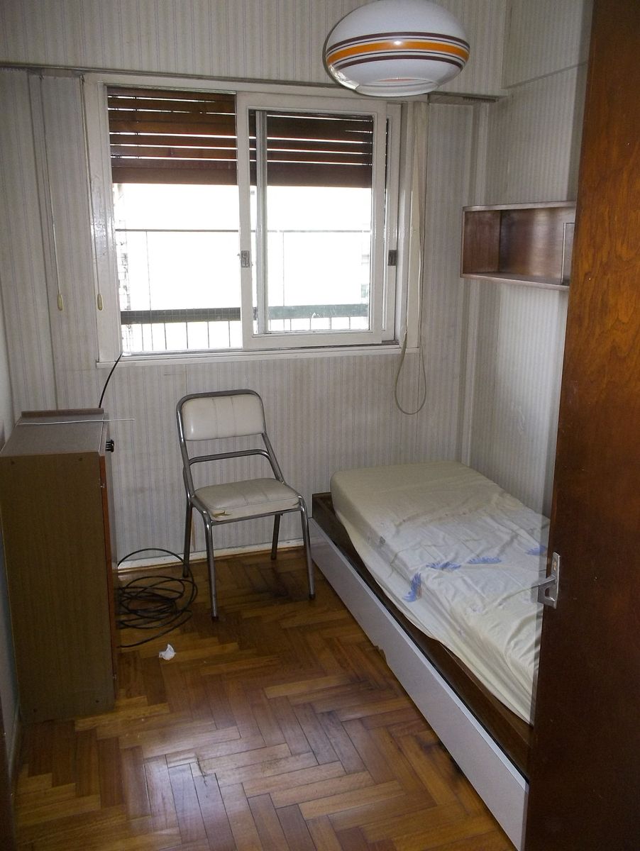 Departamento 3 ambientes modernizado contrafrente con balcon. - 13