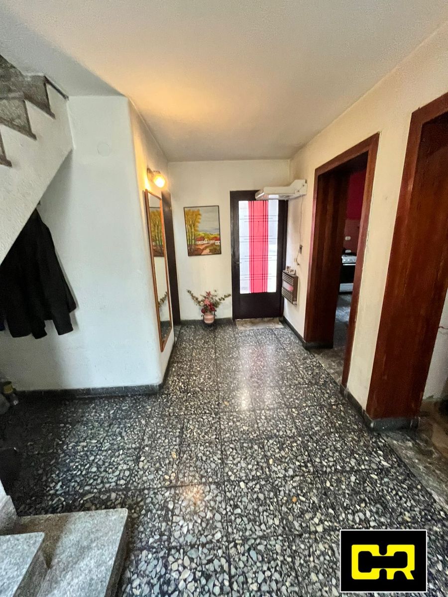 Muy linda casa lote propio de 3 ambientes. - 28