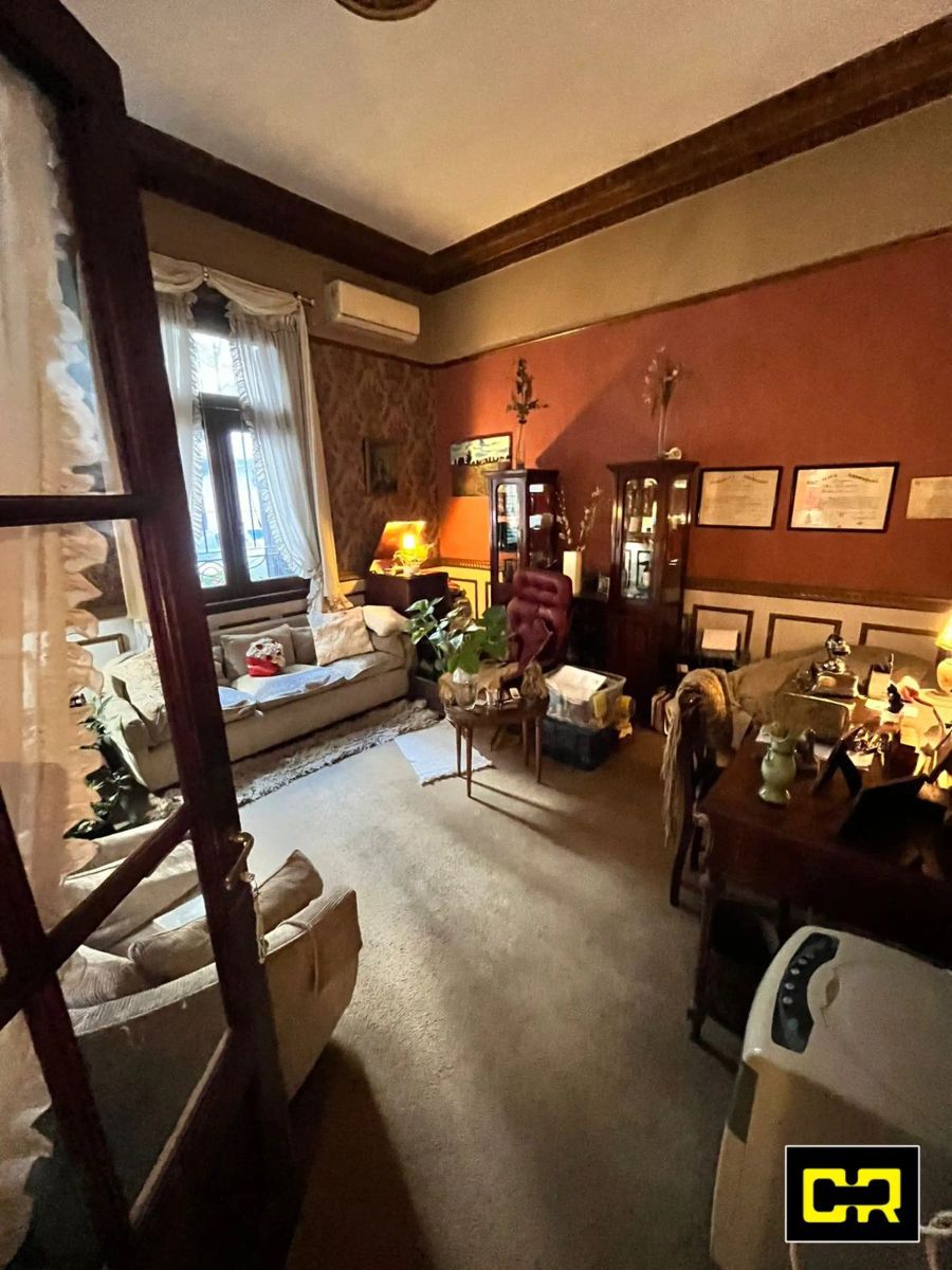 Imponente Casa en Lote Propio con Terraza y Quincho. - 6