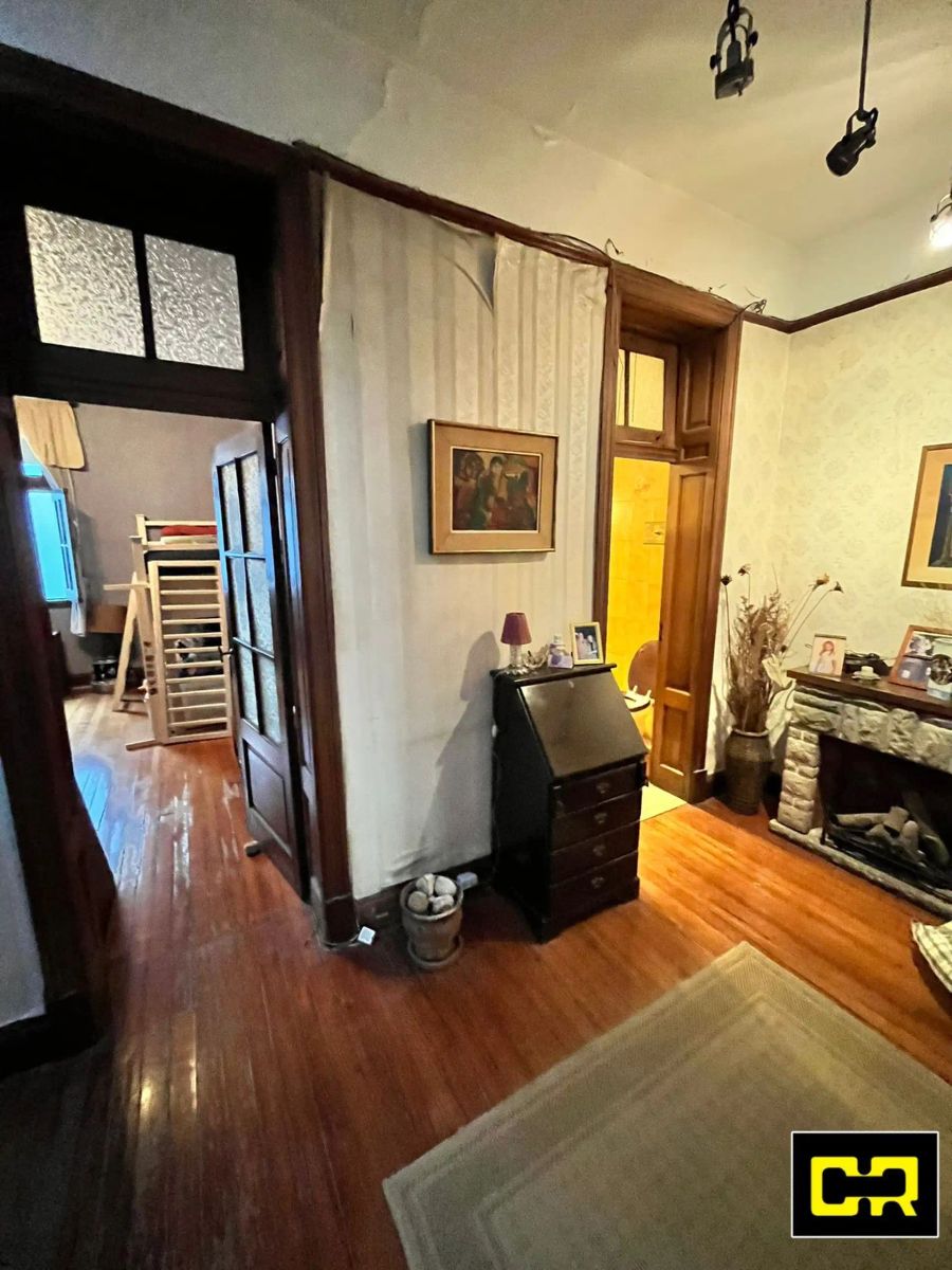 Imponente Casa en Lote Propio con Terraza y Quincho. - 13