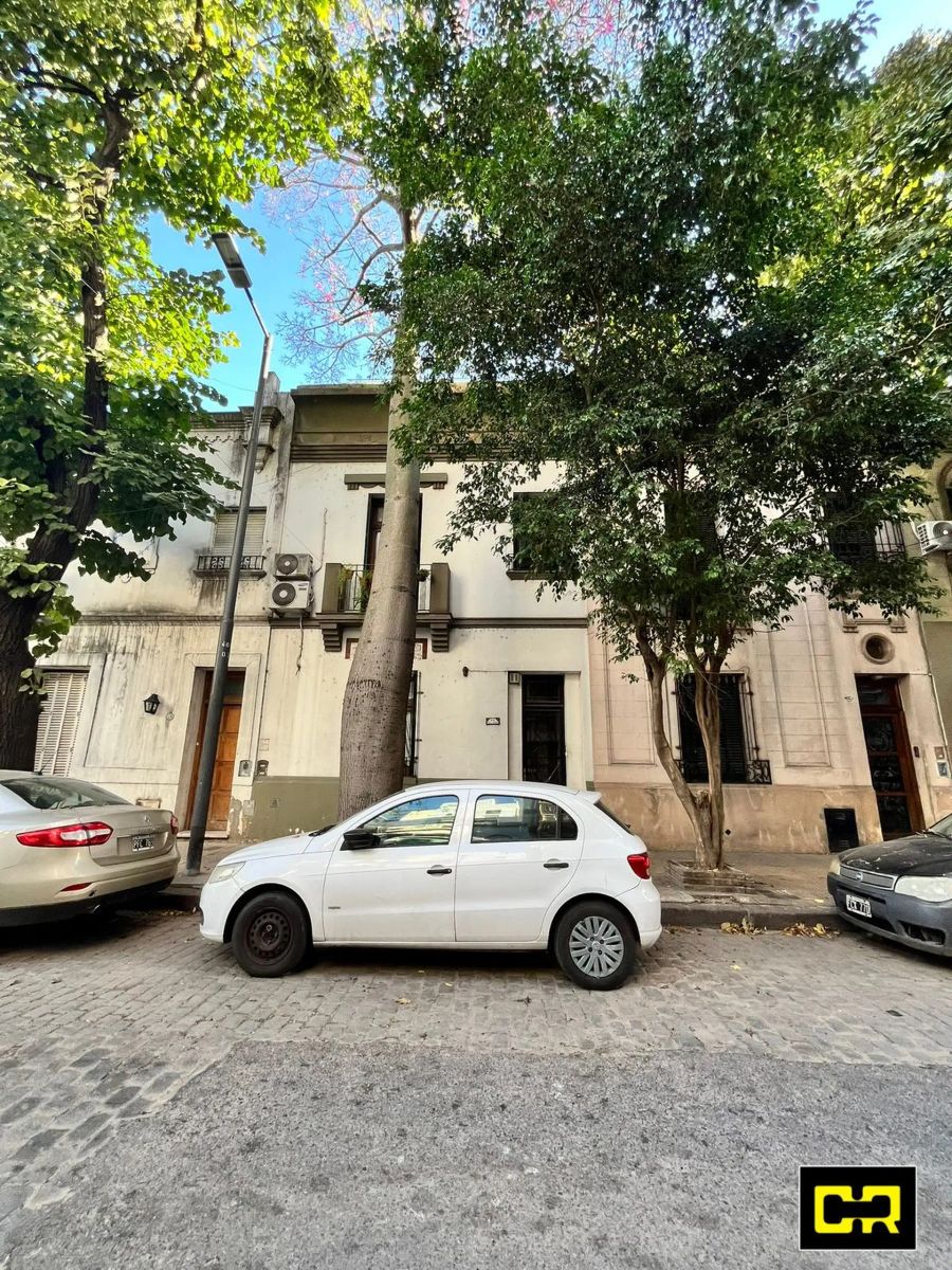 Imponente Casa en Lote Propio con Terraza y Quincho. - 28