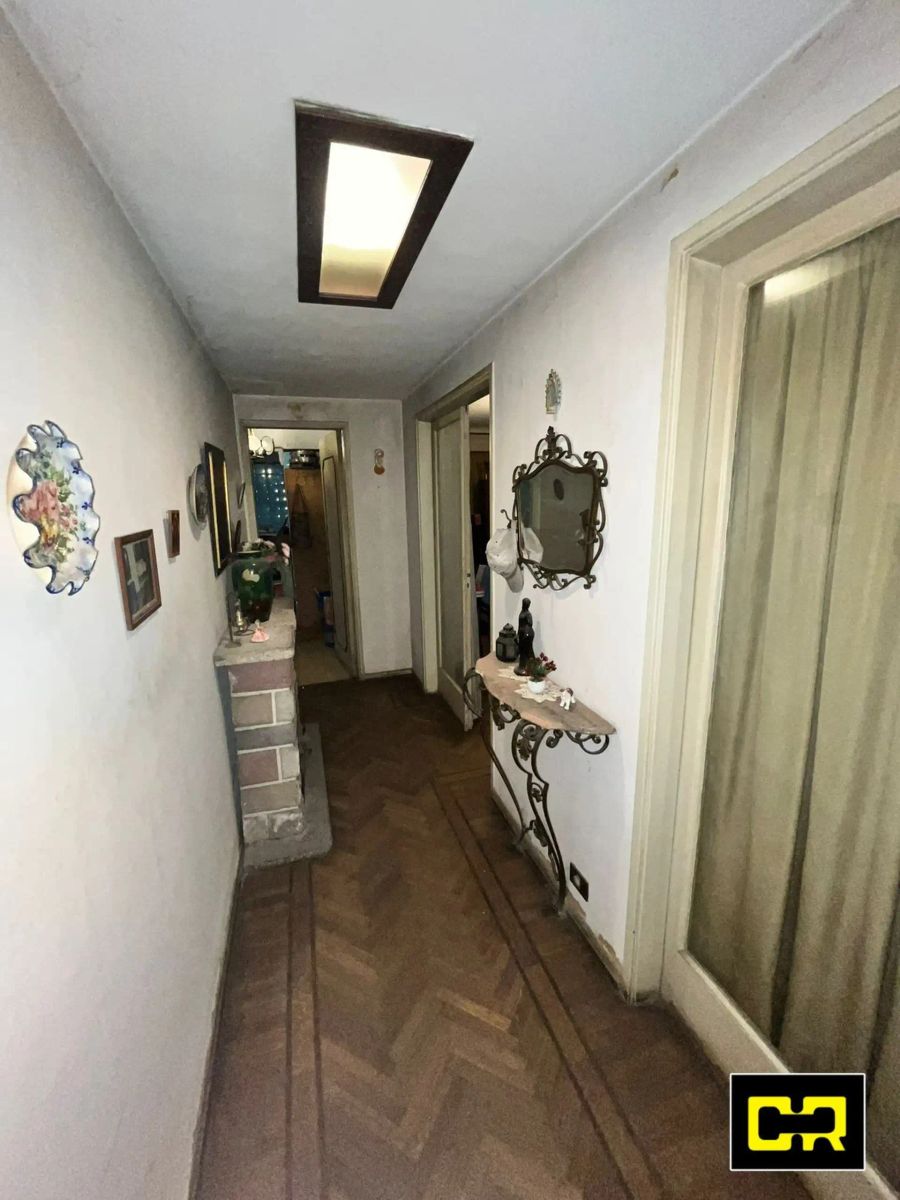 Semipiso 4 ambientes con balcones al frente. - 9