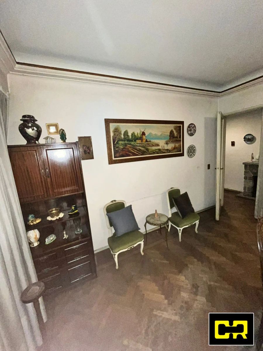 Semipiso 4 ambientes con balcones al frente. - 18