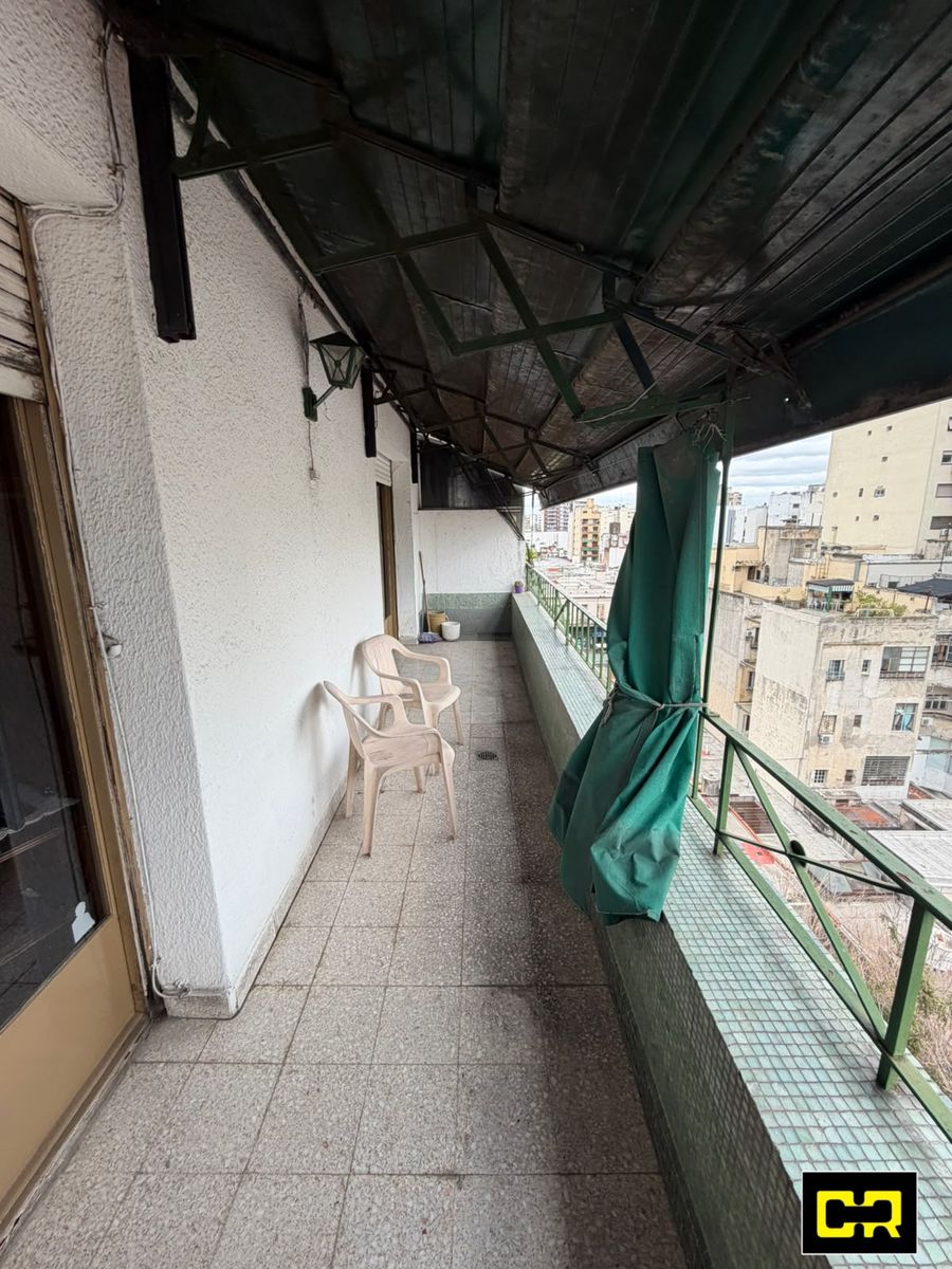 Muy buen departamento 2 ambientes al frente con balcon terraza. - 17