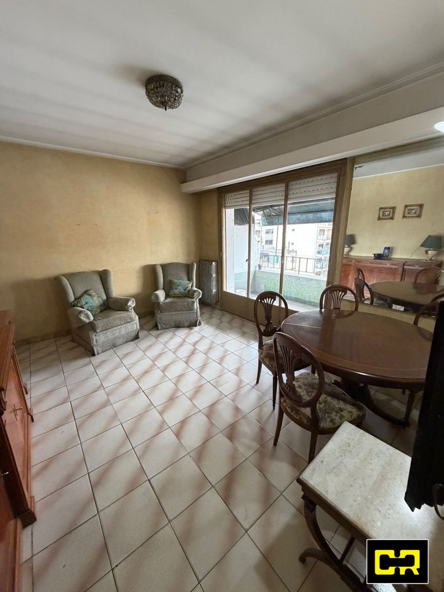 Muy buen departamento 2 ambientes al frente con balcon terraza. - 32