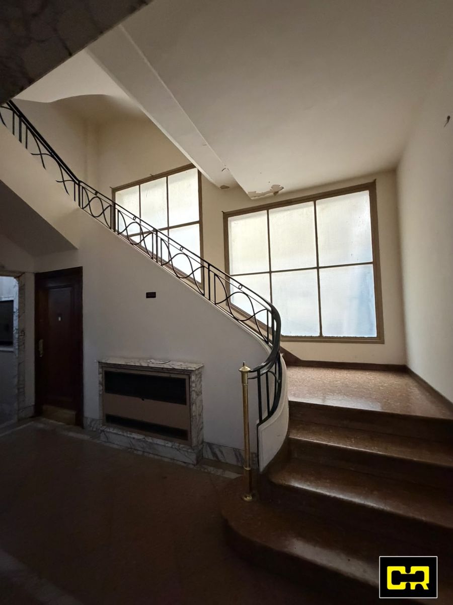 Muy buen departamento 2 ambientes al frente con balcon terraza. - 33