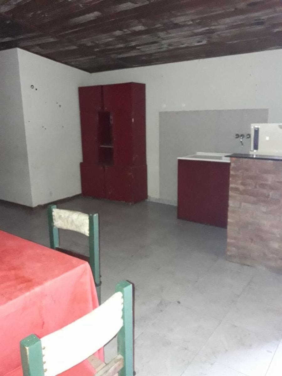 SE VENDE CASA GRANDE EN ZONA INTERMEDIA — foto 4