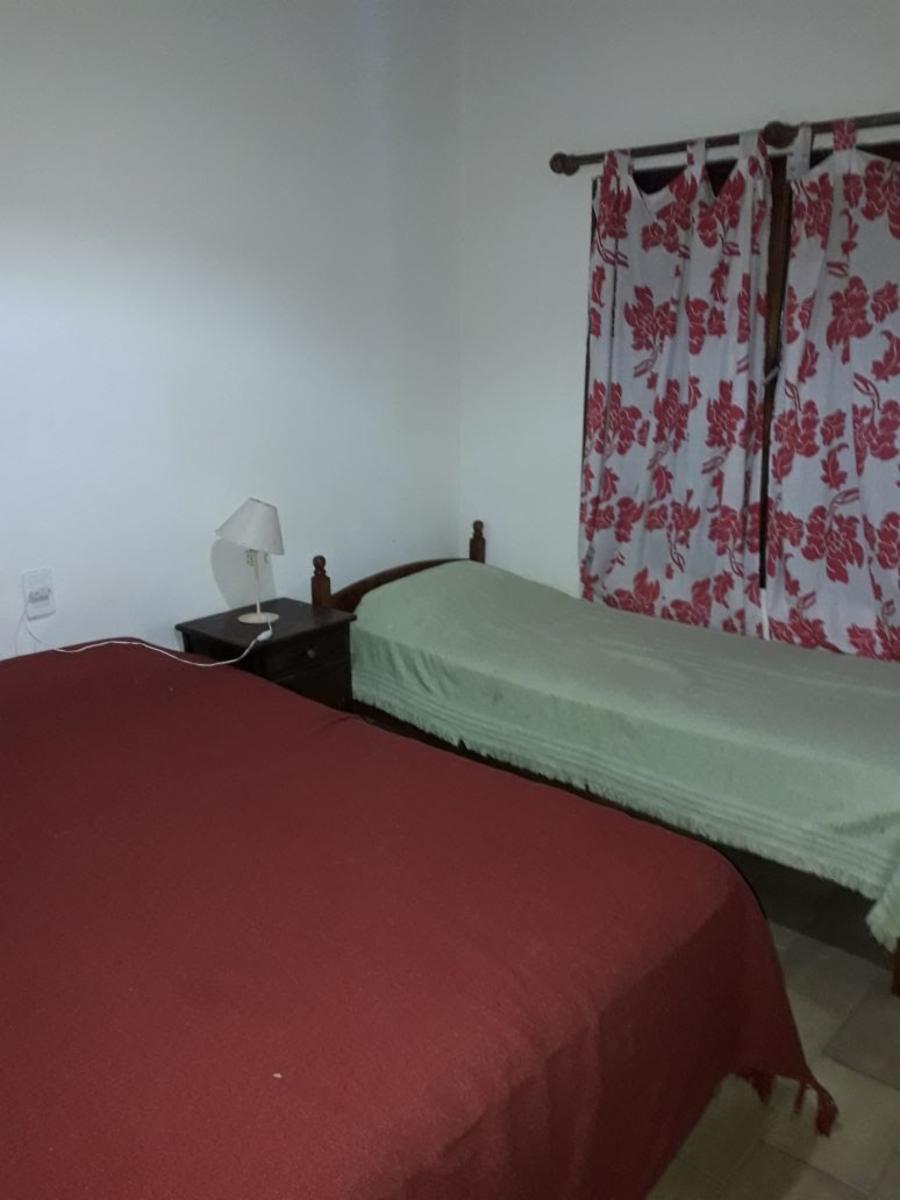 SE VENDE CASA GRANDE EN ZONA INTERMEDIA — foto 11