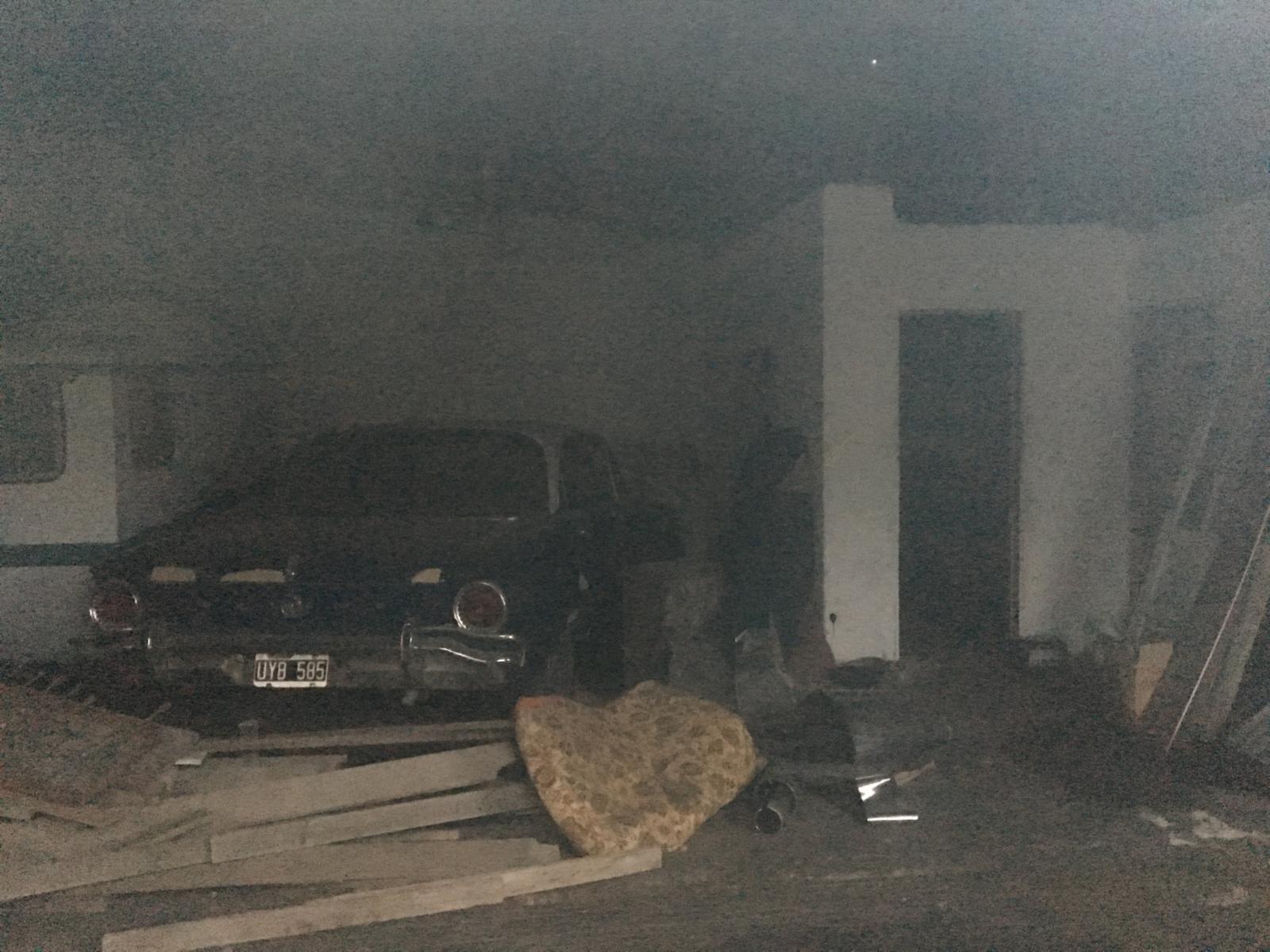 SE VENDE LOTE DE 10 X 50 CON GALPÓN Y CASA A RECICLAR - 3