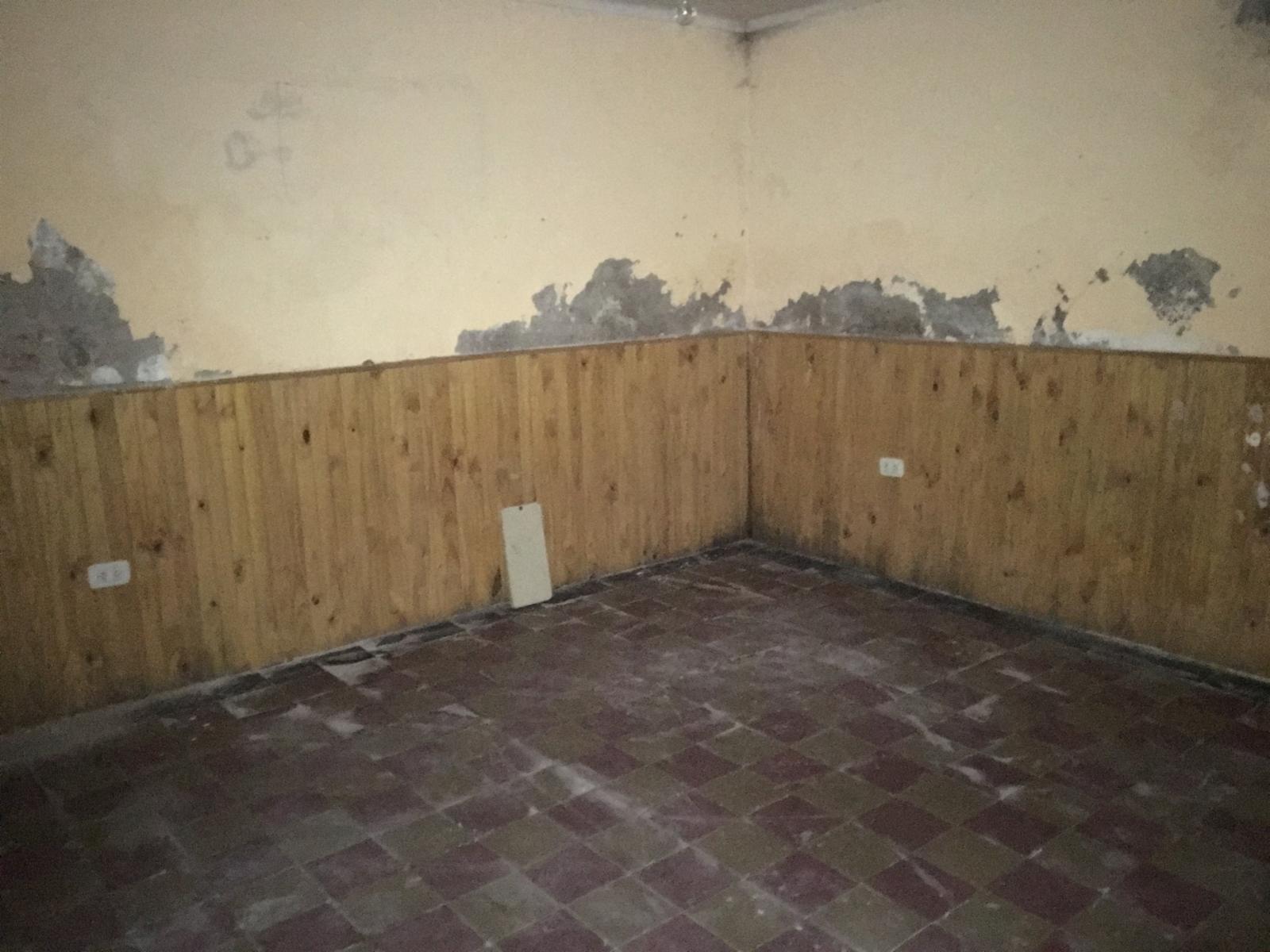 SE VENDE LOTE DE 10 X 50 CON GALPÓN Y CASA A RECICLAR - 9