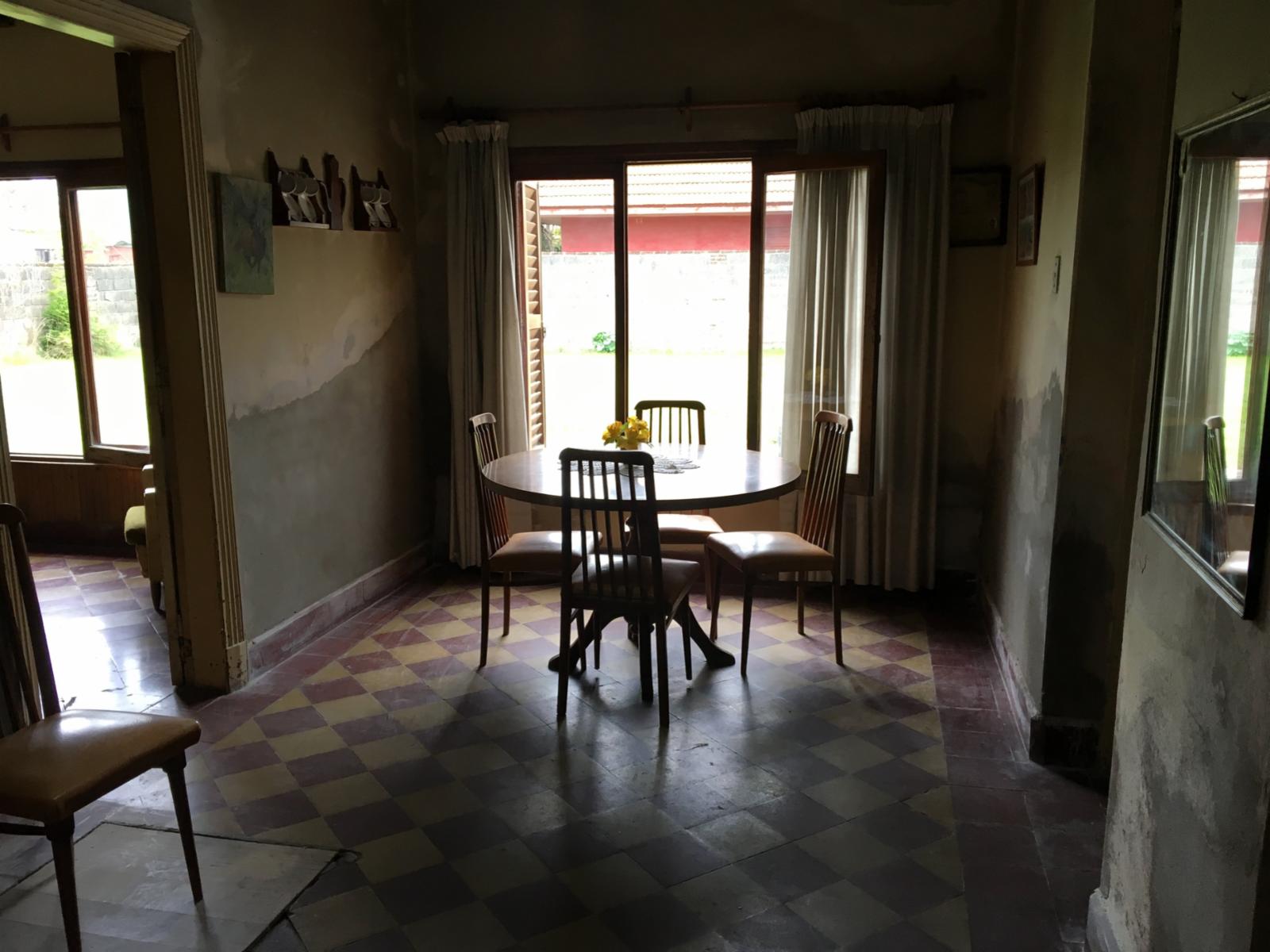 SE VENDE GRAN LOTE CON CASA Y LOCAL A LA CALLE ZONA QUEQUEN — foto 6