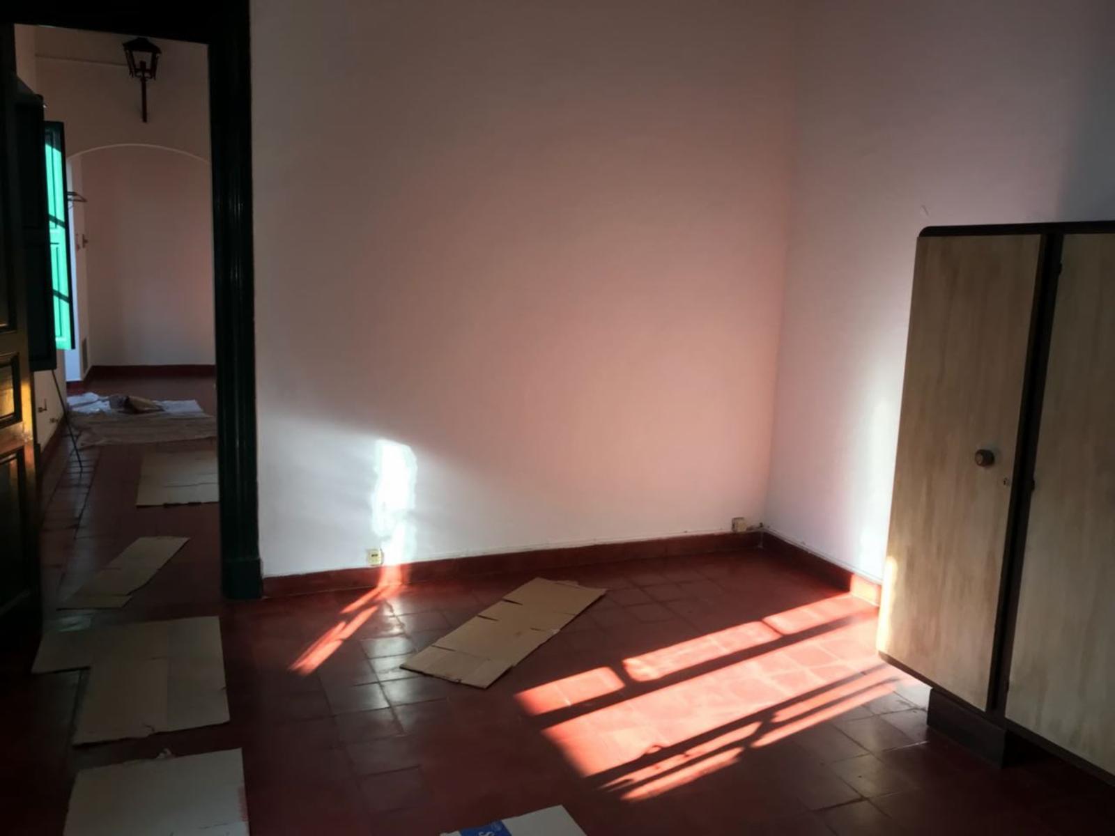 SE ALQUILA HERMOSA CASA CON ESTILO ZONA CENTRO - 2