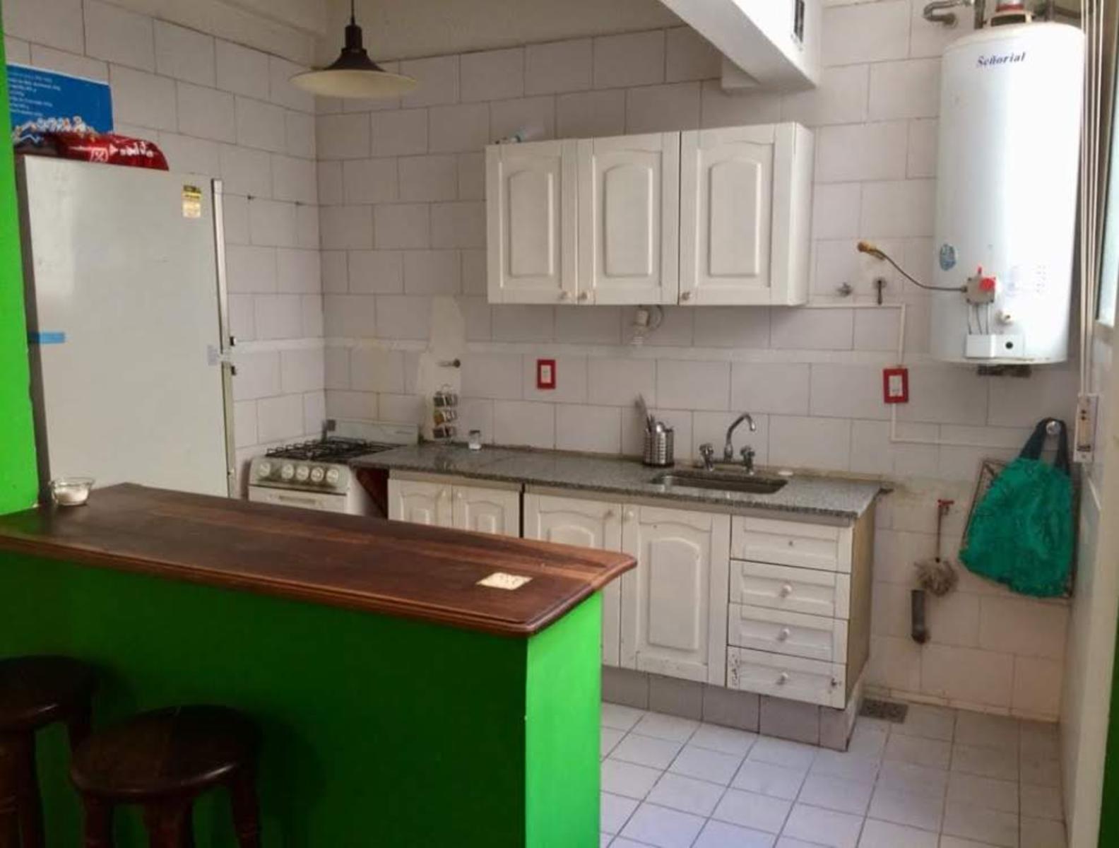 SE VENDE DEPTO 2 AMB Y 1/2 EN PALERMO CHICO