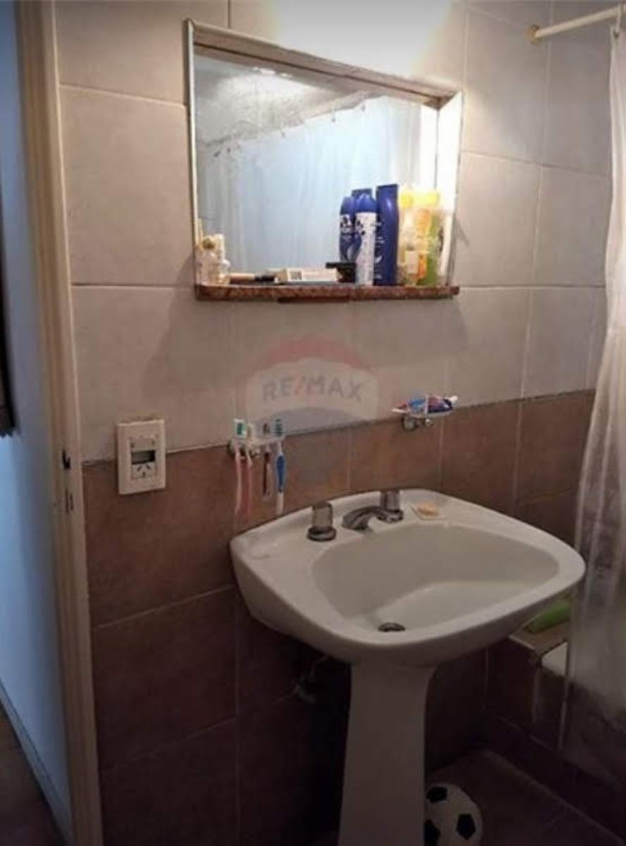 SE VENDE HERMOSO DEPARTAMENTO 2 AMBIENTES C/BALCON CONTRAFRENTE - PARQUE CENTENARIO — foto 4