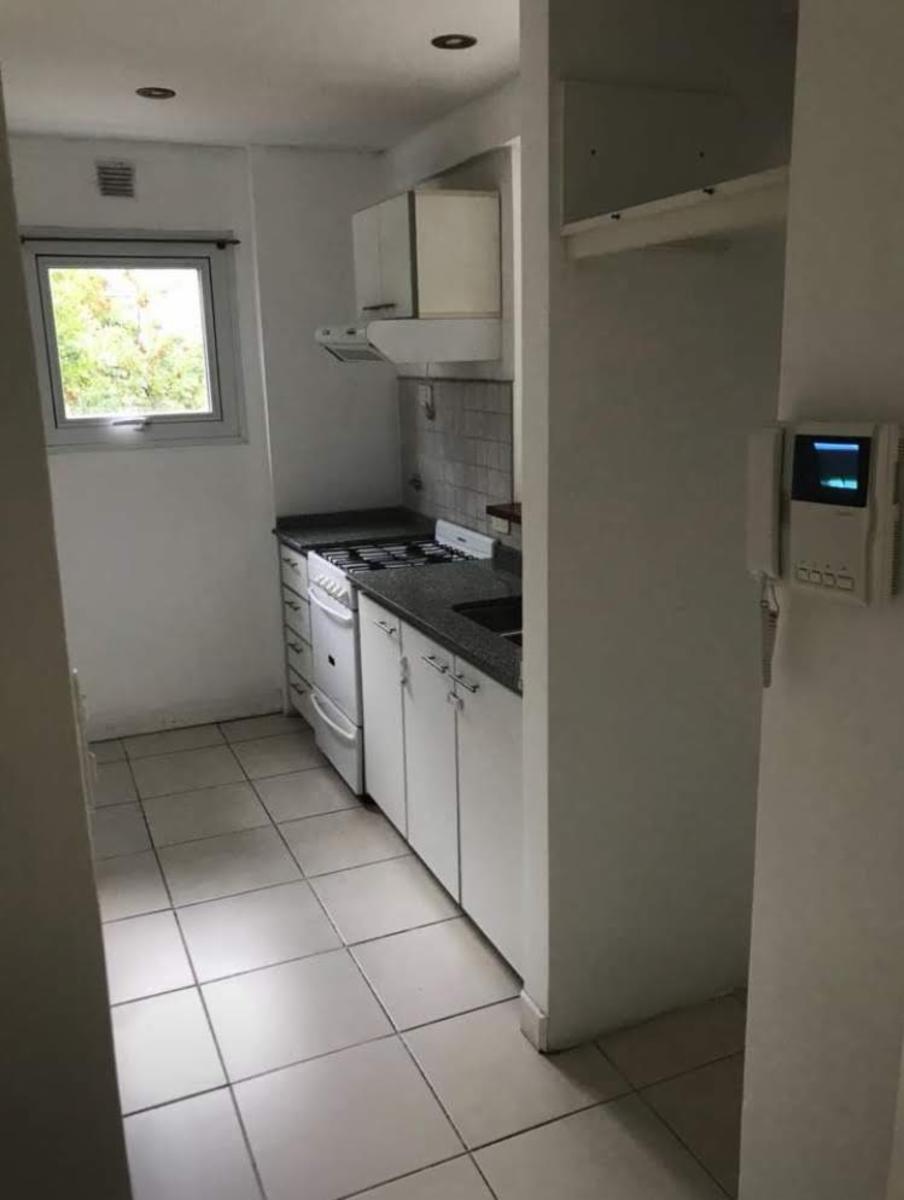 SE VENDE DEPARTAMENTO 2 AMBIENTES - VILLA DEL PARQUE - 4