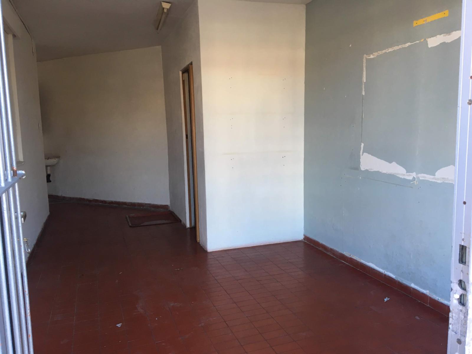 SE ALQUILA LOCAL EN CALLE 75 Y DIAGONAL SAN MARTIN - 1
