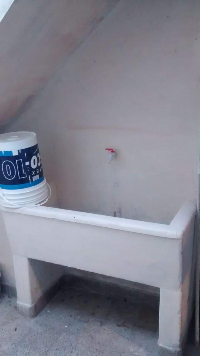SE VENDE PH 2 DORMITORIOS ZONA PLAZA MATHEU — foto 3