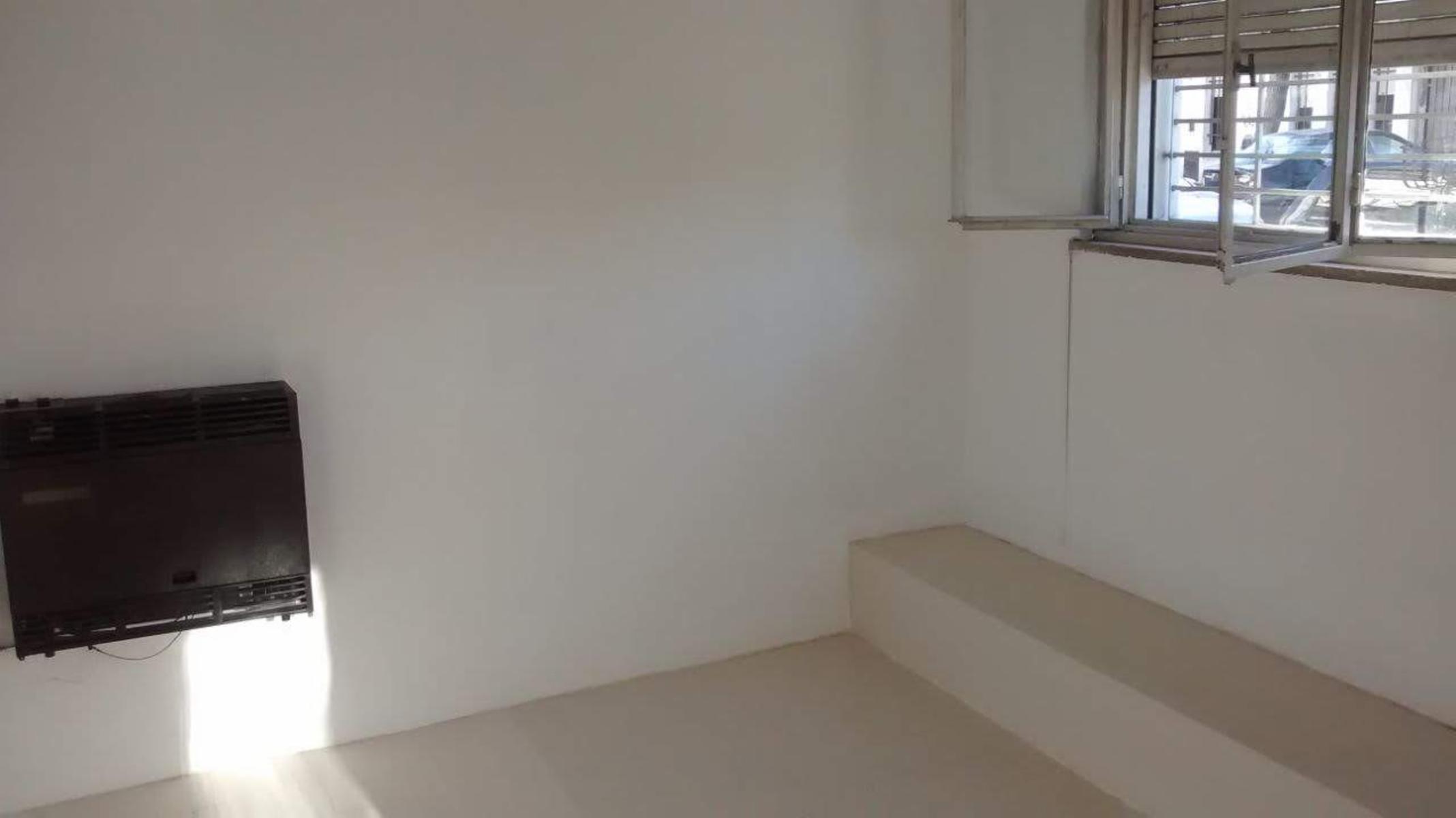 SE VENDE PH 2 DORMITORIOS ZONA PLAZA MATHEU — foto 4