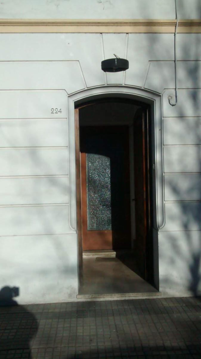 SE VENDE PH 2 DORMITORIOS ZONA PLAZA MATHEU — foto 9