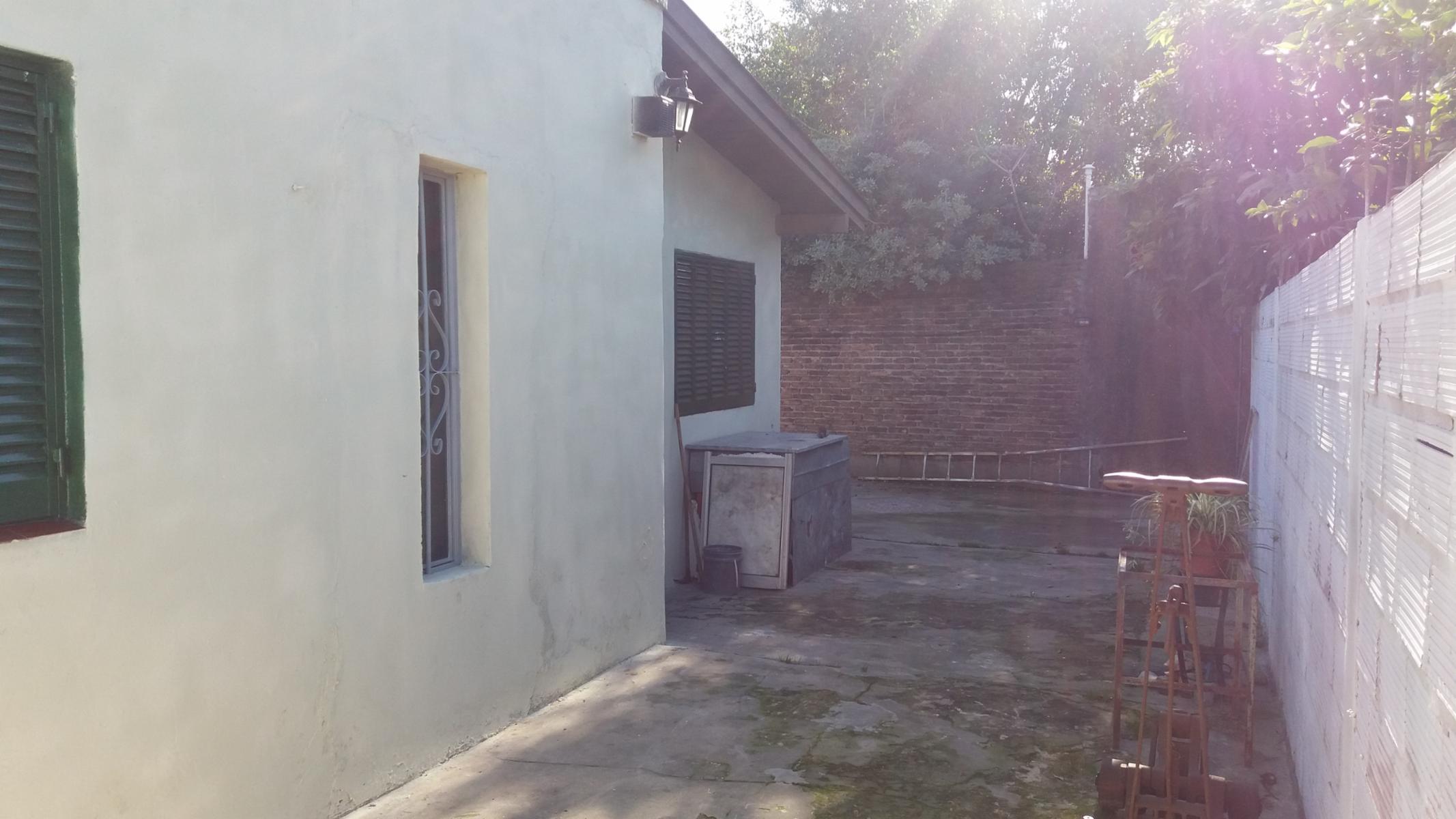Venta Casa PH de 3 Amb. c/ patio, jardín y entrada de autos pasante. — foto 10