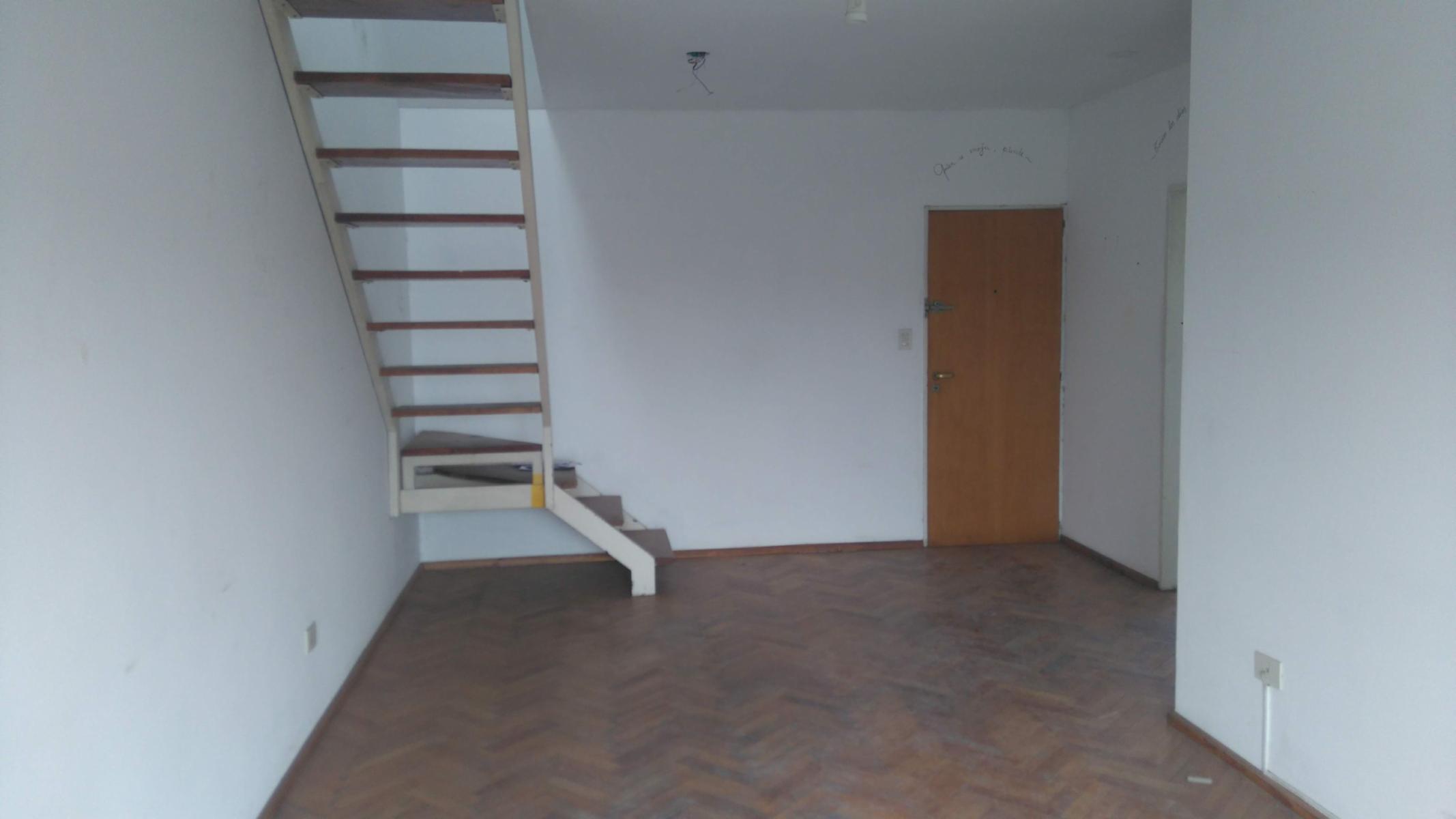 Venta Departamento de 3 ambientes con terraza en Flores. — foto 3