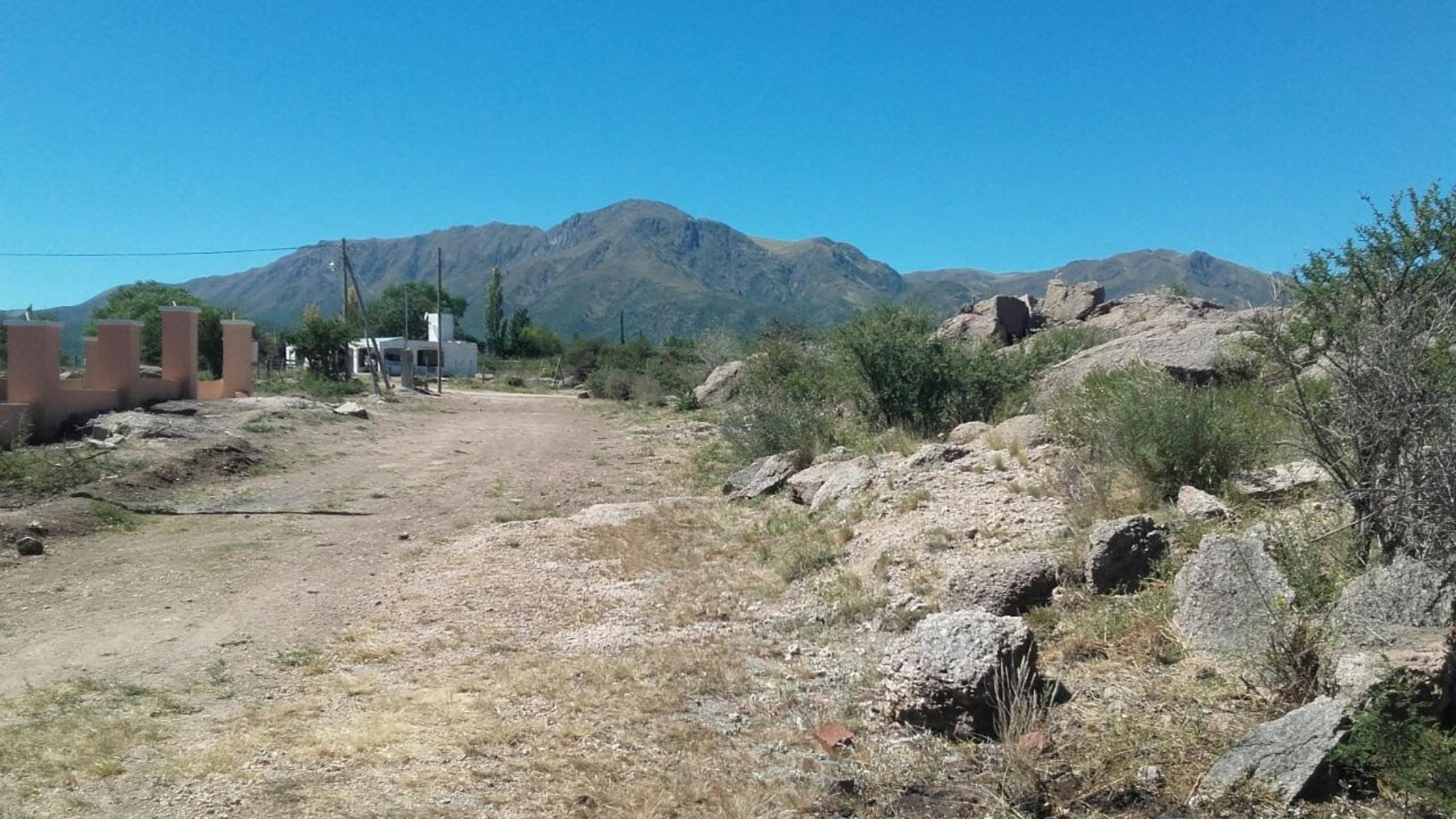 Terreno en venta - Capilla del Monte - Barrio La Atalaya - Excelente vista 360 - con Escritura — foto 2