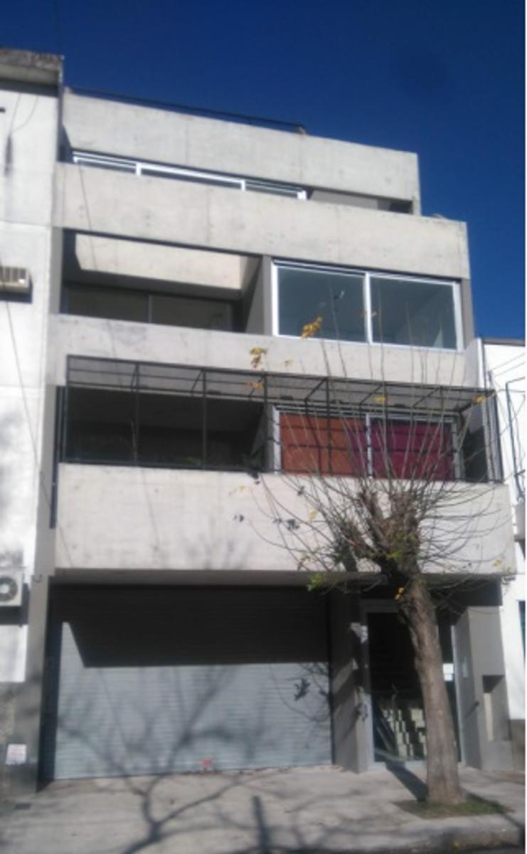 Venta Departamento 3 ambientes con cochera doble a estrenar - 1