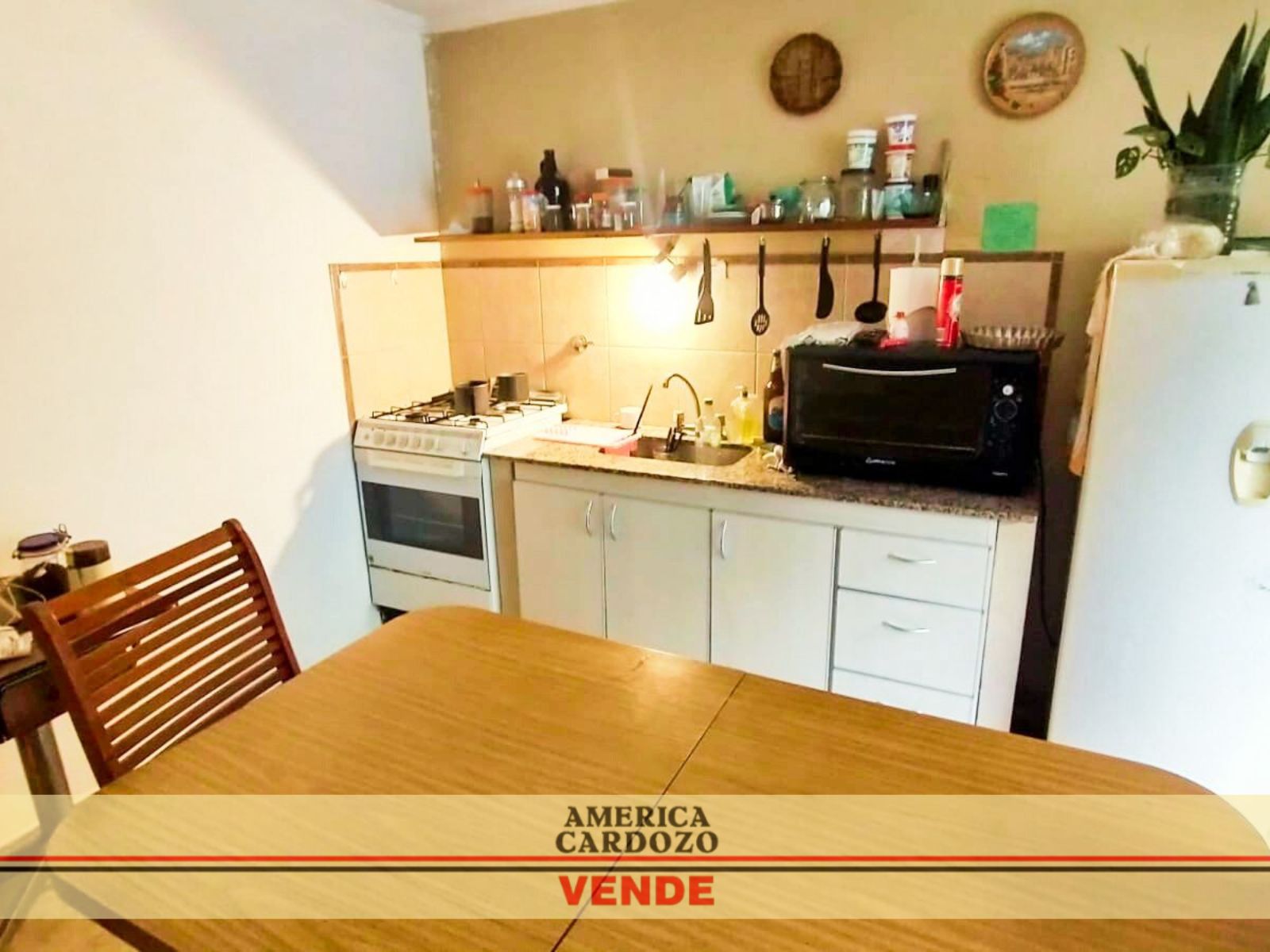 CASA 5 AMBIENTES 370 M2 PASO DEL REY CENTRO — foto 6