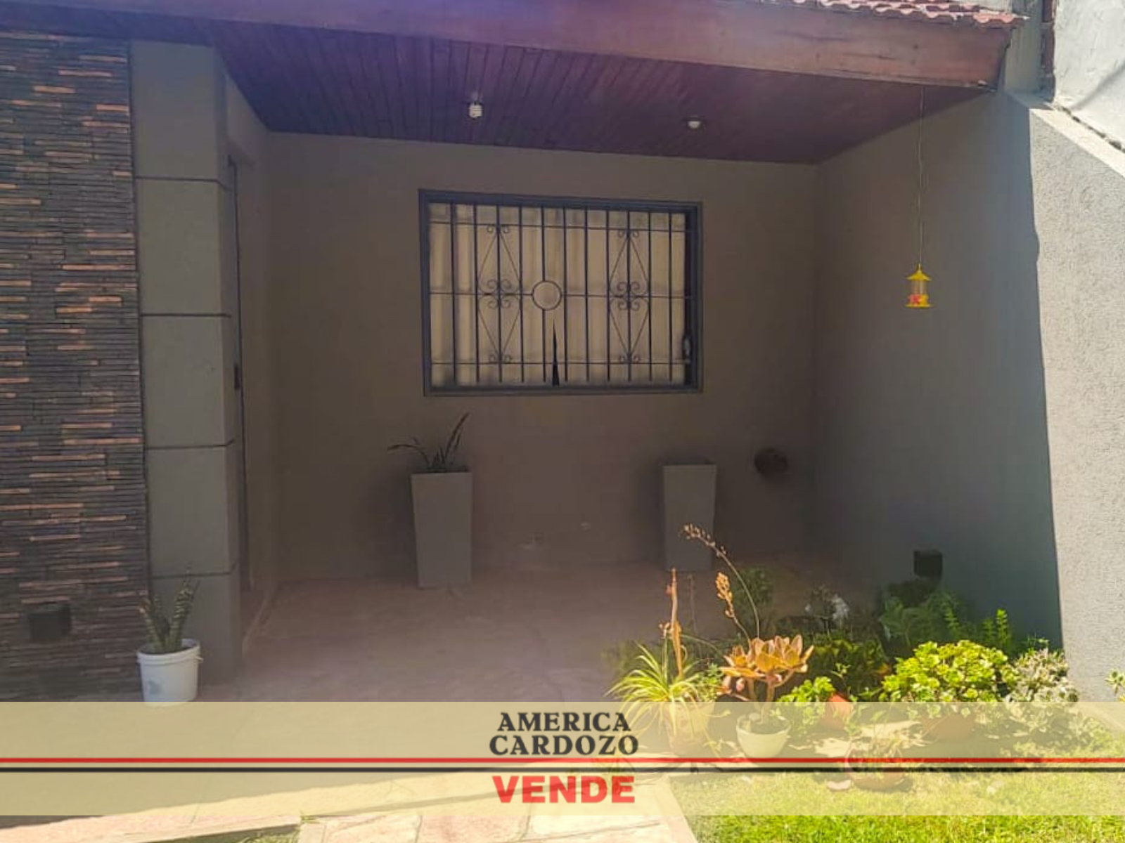 CASA 6 AMBIENTES BARRIO ALCORTA MORENO — foto 3