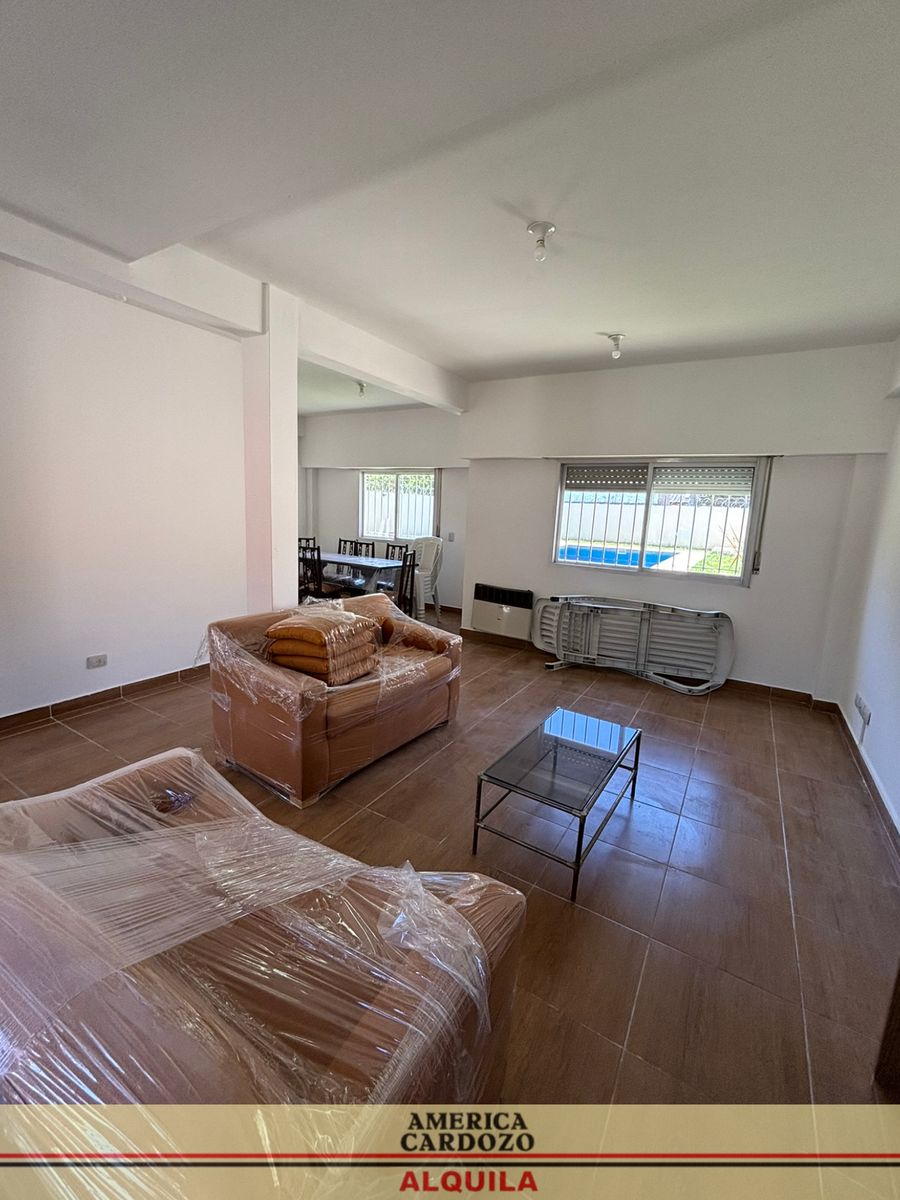 CHALET 6 AMBIENTES EN BARRIO SOL AZTECA LA REJA, RUTA 25 - 4