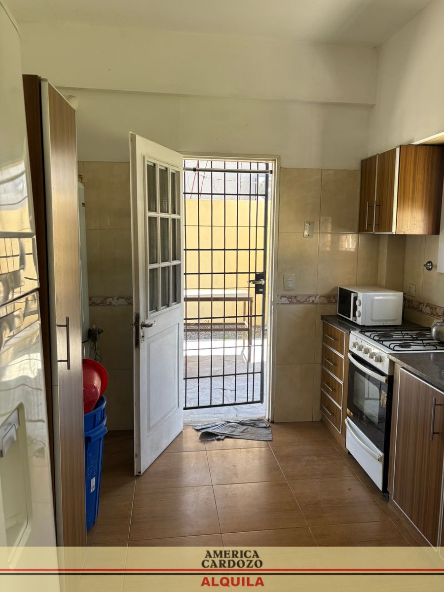 CHALET 6 AMBIENTES EN BARRIO SOL AZTECA LA REJA, RUTA 25 - 10