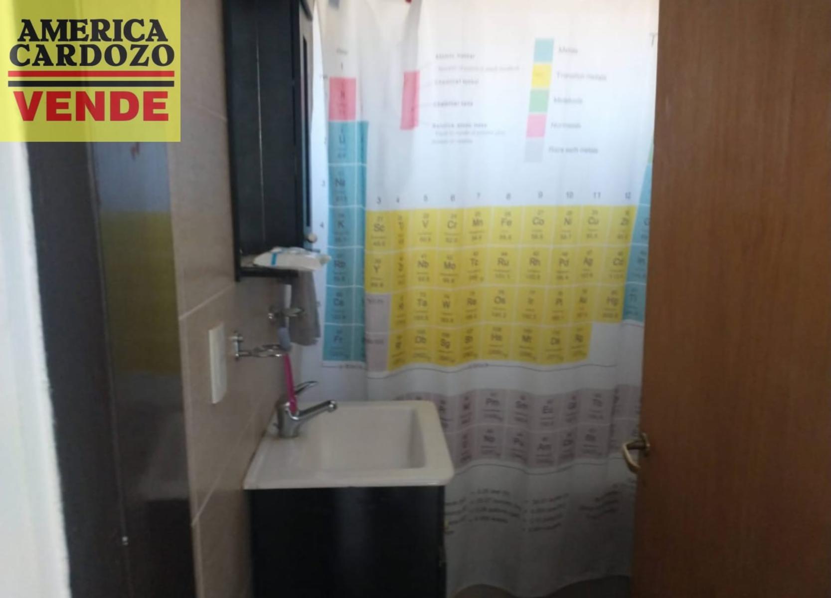 CASA , 4 AMBIENTES CON COCHERA TECHADA, PASO DEL REY — foto 6