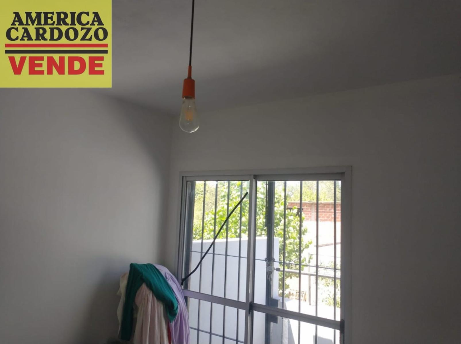 CASA , 4 AMBIENTES CON COCHERA TECHADA, PASO DEL REY — foto 12
