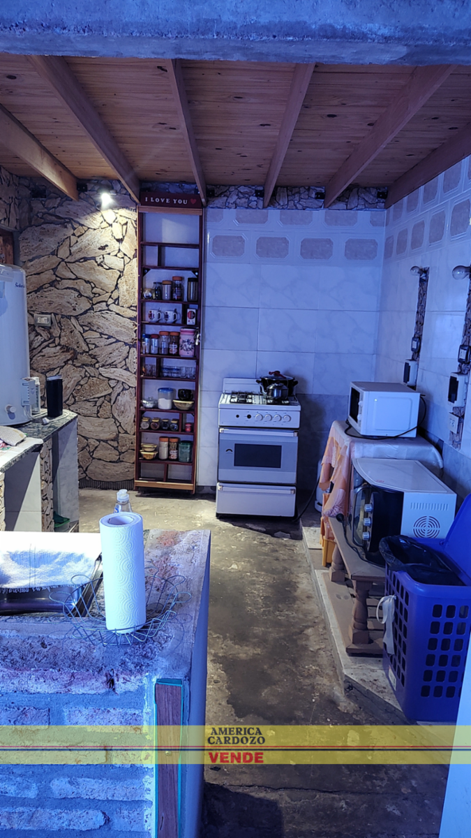 CHALET 5 AMBIENTES ACEPTA PERMUTA EN LA COSTA PASO DEL REY — foto 4