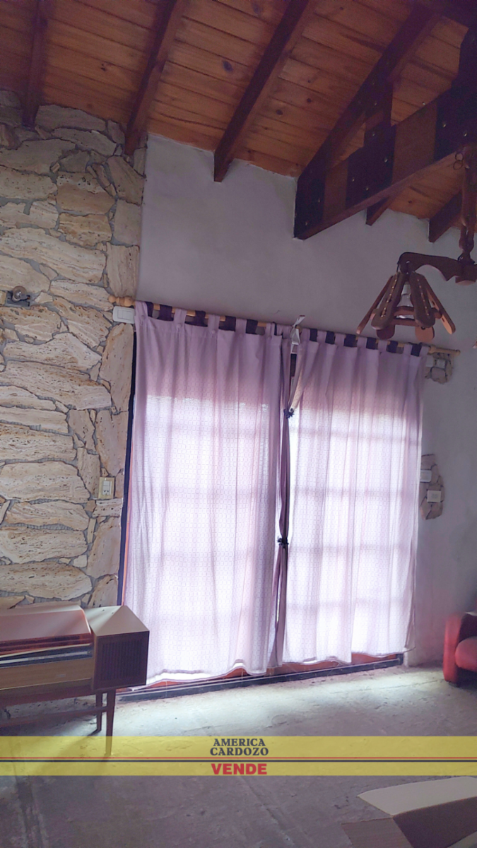 CHALET 5 AMBIENTES ACEPTA PERMUTA EN LA COSTA PASO DEL REY — foto 11