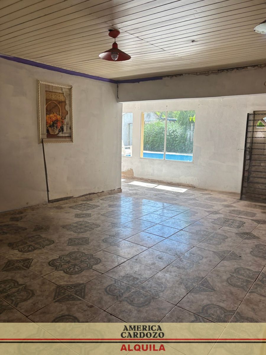 CASA QUINTA EN ALQUILER, FCO. ALVAREZ, MORENO RUTA 25 - 19