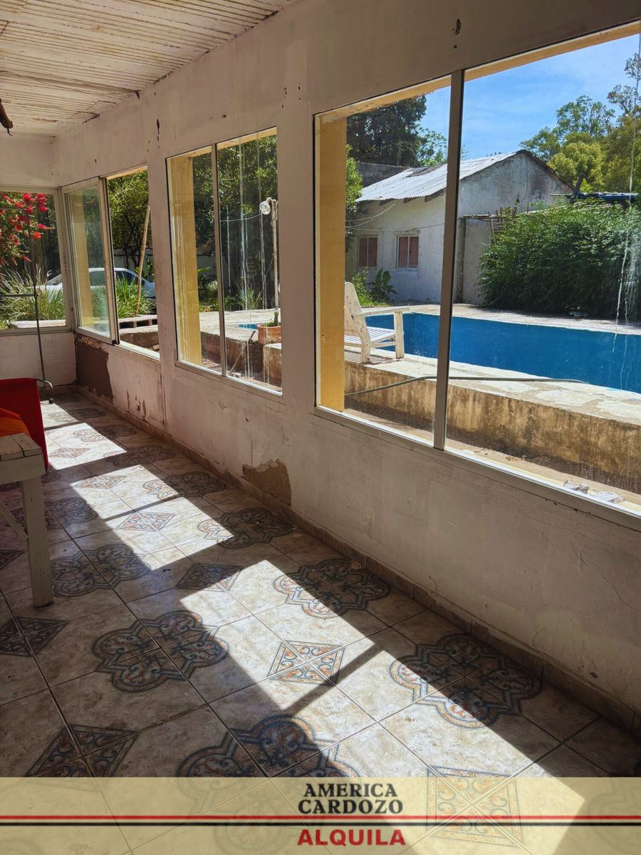 CASA QUINTA EN ALQUILER, FCO. ALVAREZ, MORENO RUTA 25 - 21