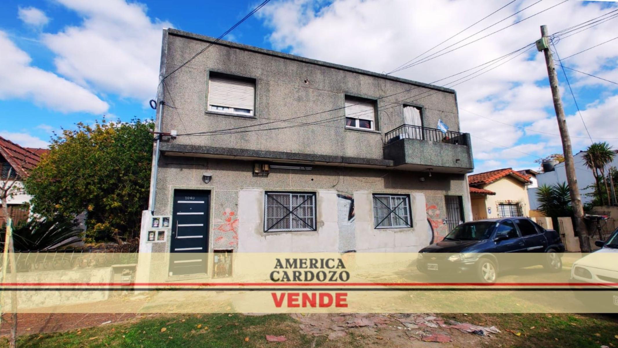 CASA PLANTA BAJA 290m2 4 AMBIENTES, CON DEPTO A TERMINAR, ANTICIPO YCUOTASPASODELREY MORENO